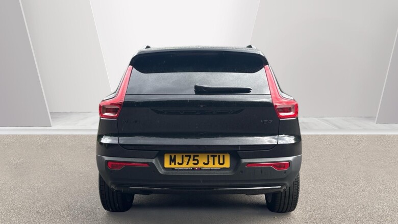 Volvo XC40 2.0 B3P Plus Black Edition 5dr Auto Petrol Estate